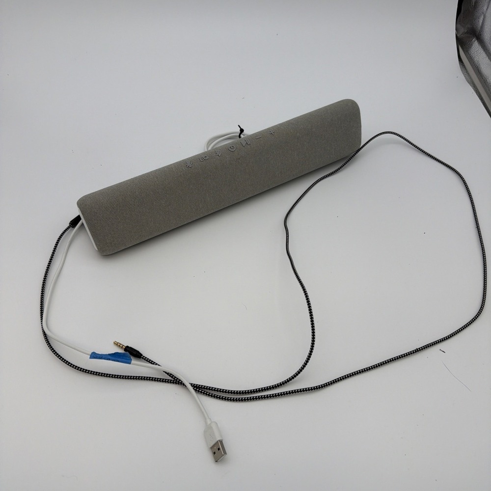 ION Audio -‎ Meeting Mate Rechargeable Portable Bluetooth-Enabled Speaker Gray